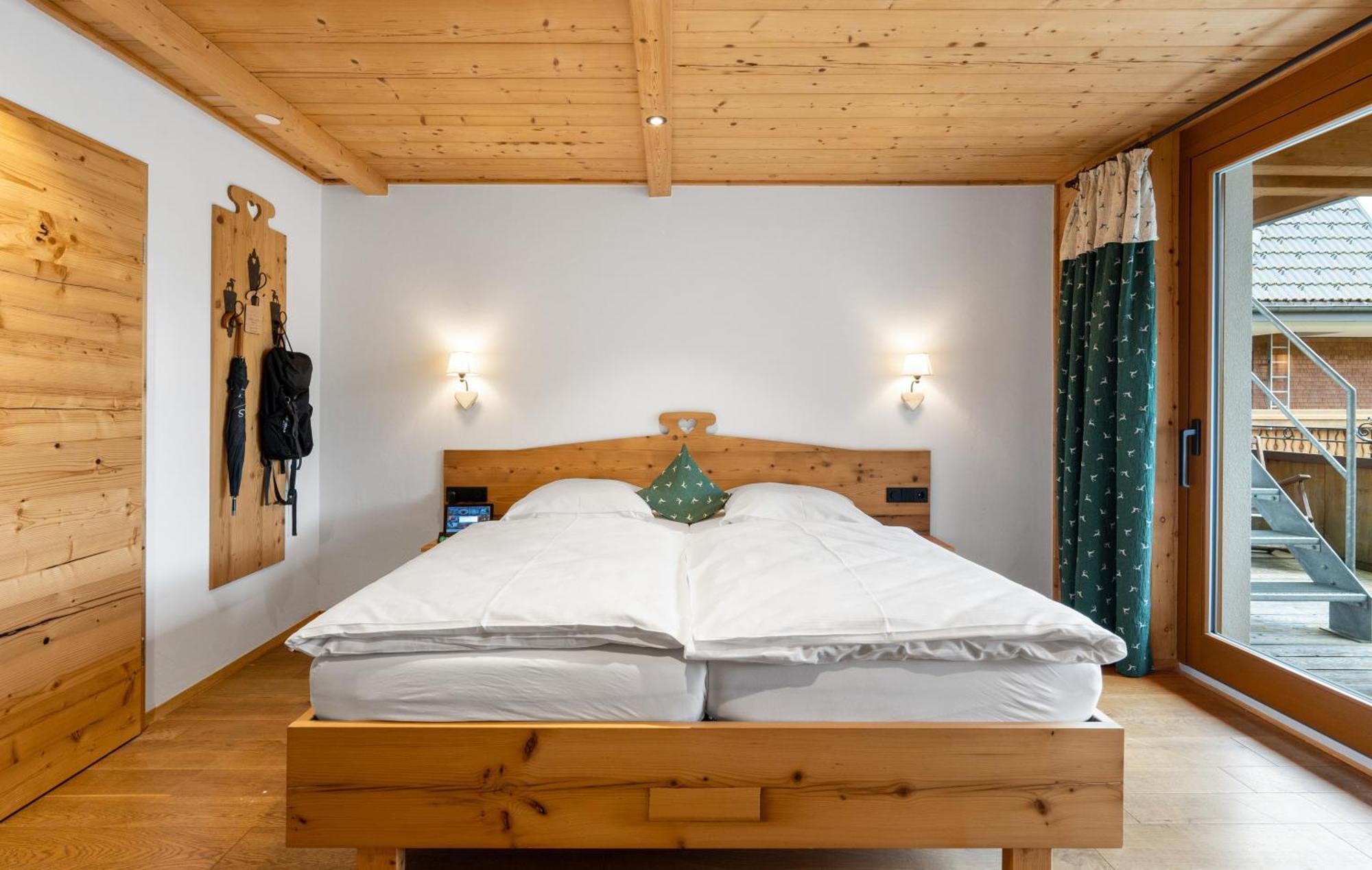 Hotel Schlehdorn Фелдберг Екстериор снимка